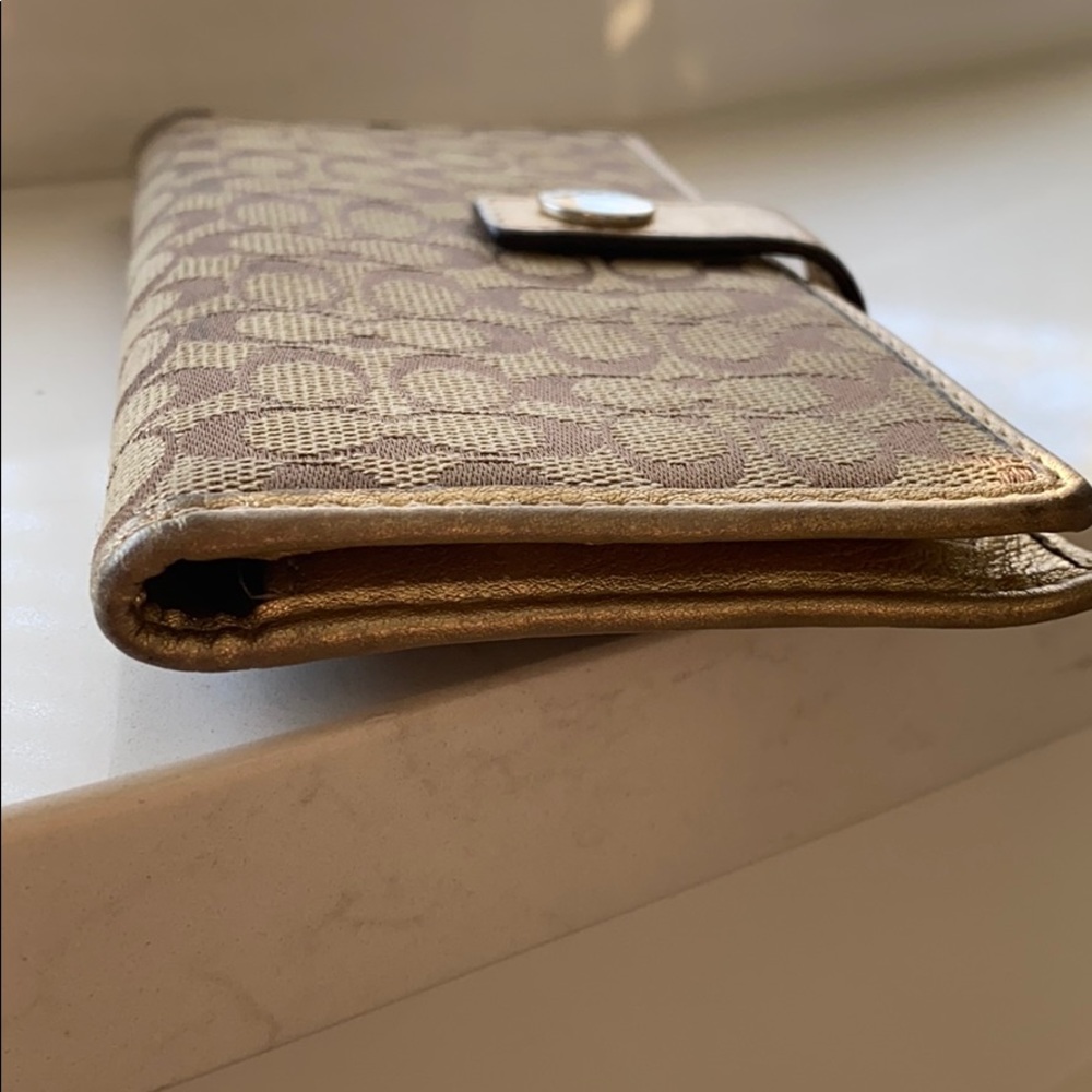 Coach Card Wallet - Picture 5 of 8